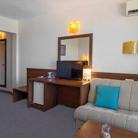 Glarus Hotel