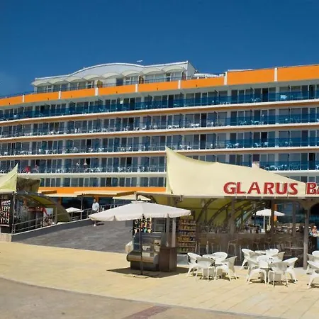 Hotel Glarus 4*