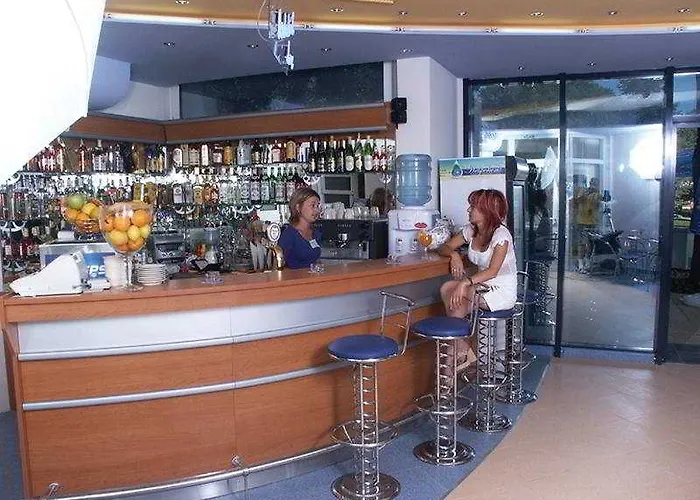 Glarus 4* 阳光海滩