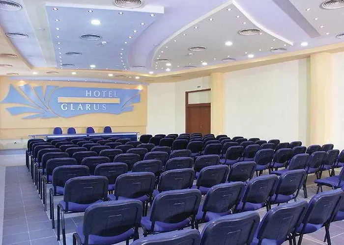 Glarus 4* 써니비치