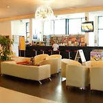 Glarus Хотел 4*