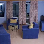 Glarus Хотел 4*