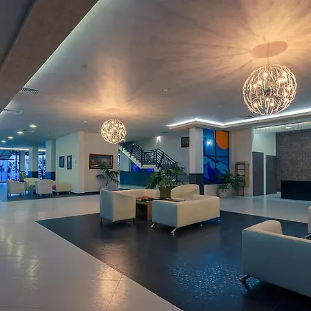 Glarus Beach& Aqua Park 4*