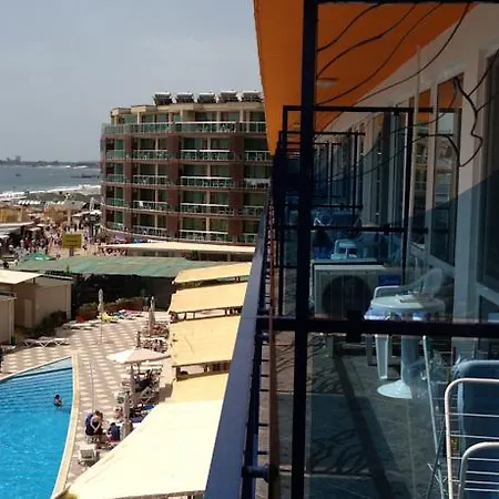 Glarus Beach& Aqua Park 4* サニービーチ