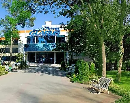 ホテル Glarus Beach& Aqua Park