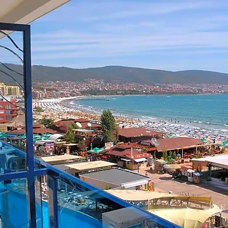 Glarus Beach& Aqua Park 4*