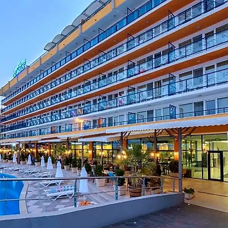 Glarus Beach& Aqua Park ホテル サニービーチ