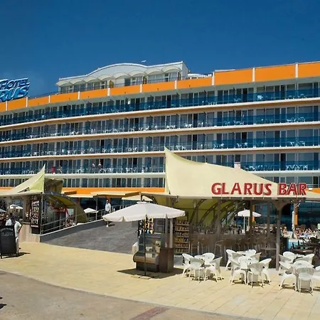 Glarus Beach& Aqua Park ホテル 4*