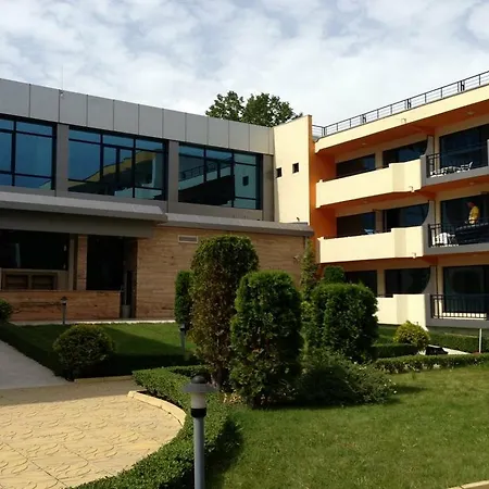 Glarus Beach& Aqua Park ホテル 4*