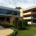 Glarus Hotel 4*