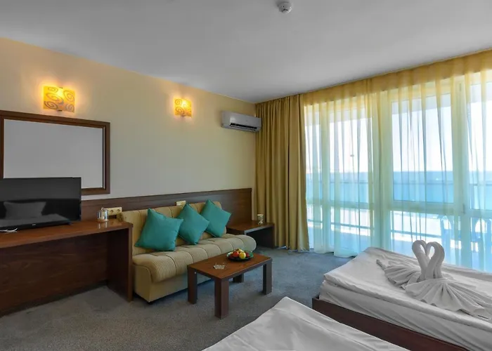 Glarus 4* Солнечный берег